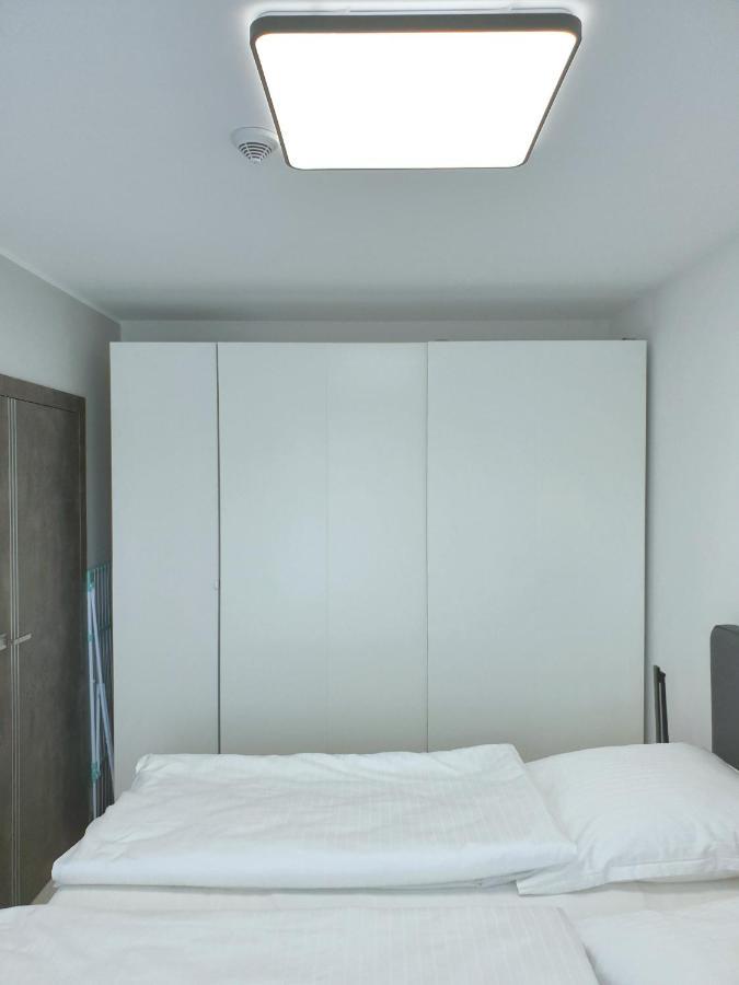 ,Private Apartment, Aircondition, Garage, Hd Tv Pl & De, Wifi, Fully Equipped, Near Beach Kołobrzeg Exteriör bild