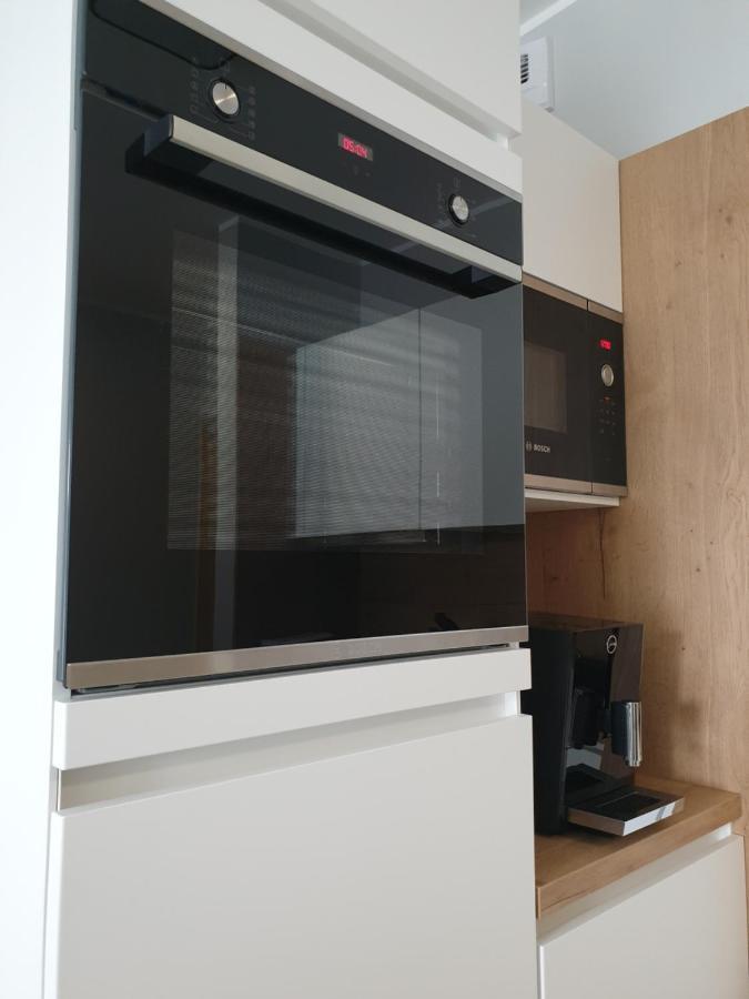 ,Private Apartment, Aircondition, Garage, Hd Tv Pl & De, Wifi, Fully Equipped, Near Beach Kołobrzeg Exteriör bild